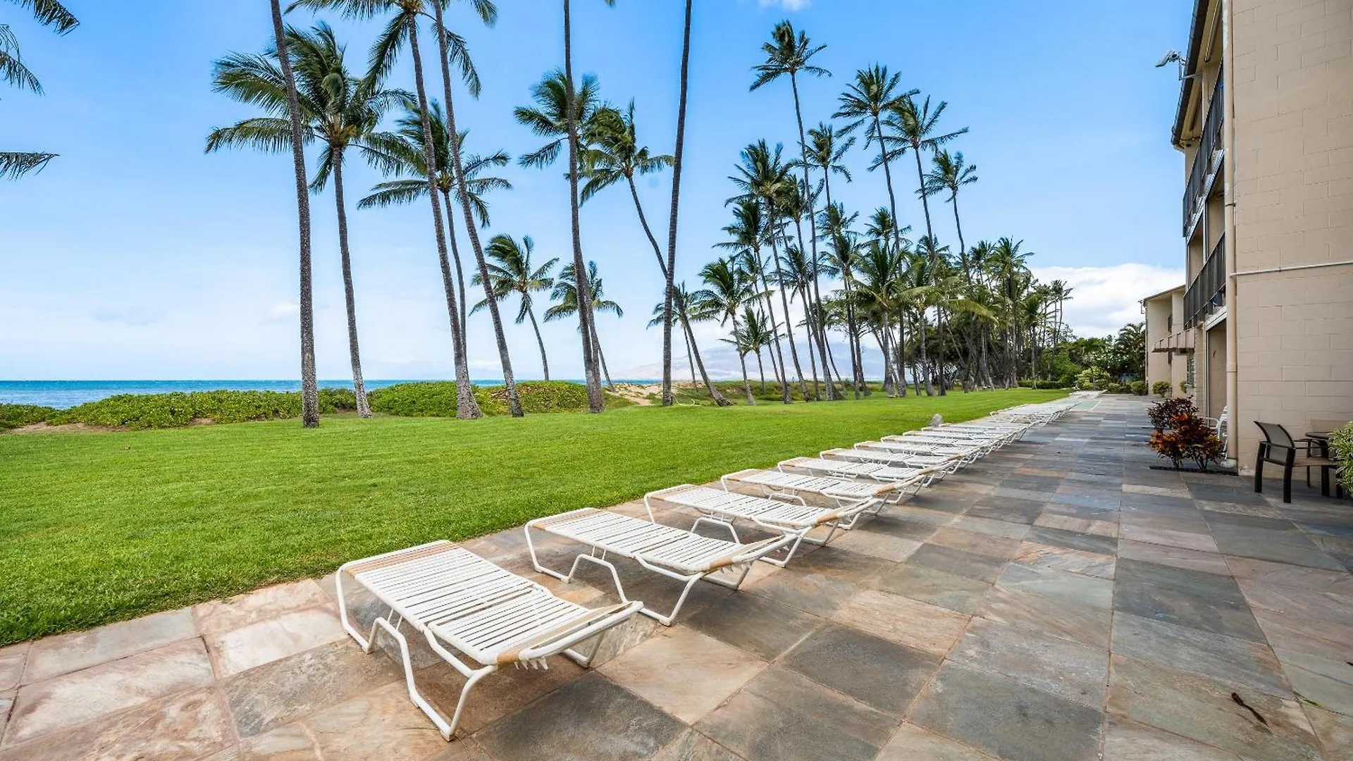 Hale Kai O Kihei 112 Villa 0*,